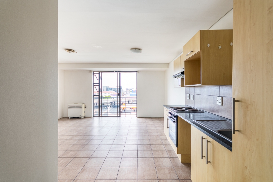 1 Bedroom Property for Sale in Zonnebloem Western Cape